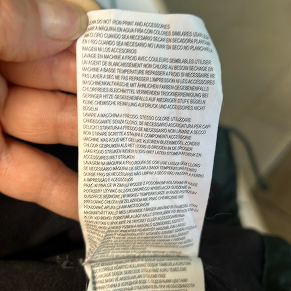 Vans Windbreaker, Waterproof Jacket - Picture 7 of 8